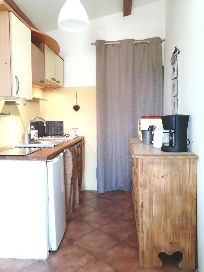 Studio Gard Calme Et Nature Russan Buitenkant foto