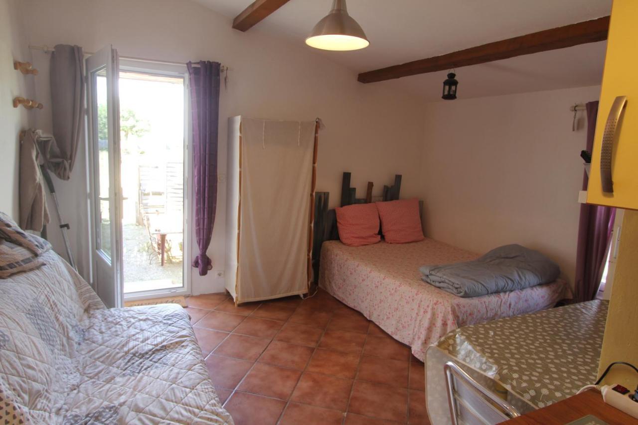 Studio Gard Calme Et Nature Russan Buitenkant foto