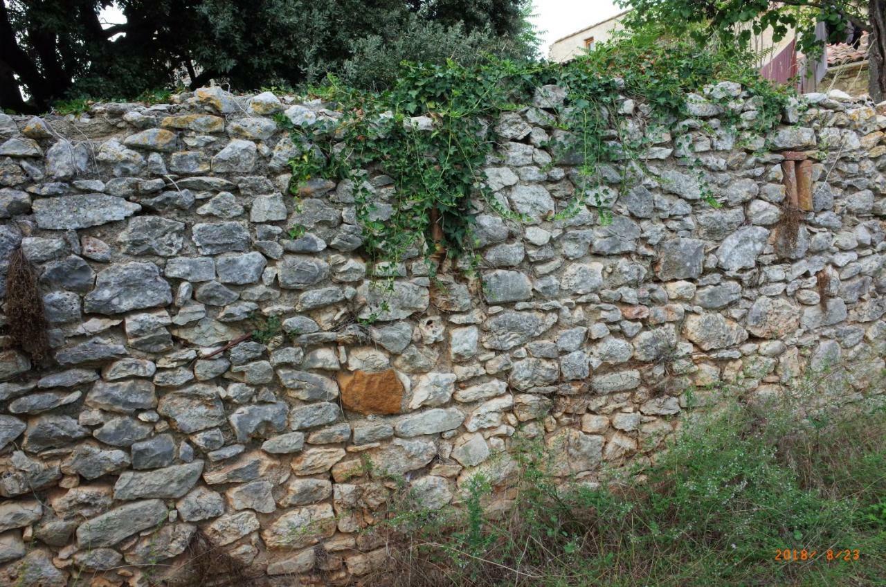 Studio Gard Calme Et Nature Russan Buitenkant foto